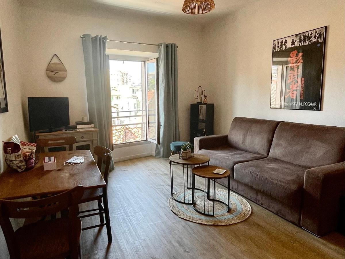 Joli Appartement A Cote Du Palais Des Festivals Cannes Bagian luar foto